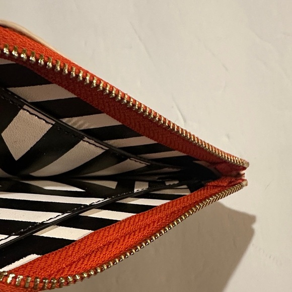 OTG Camouflage Card Case  Holder wi Zipper card slots inside greys white orange - Picture 5 of 5